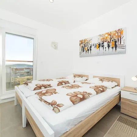 Oceanview Croatia Apartment *